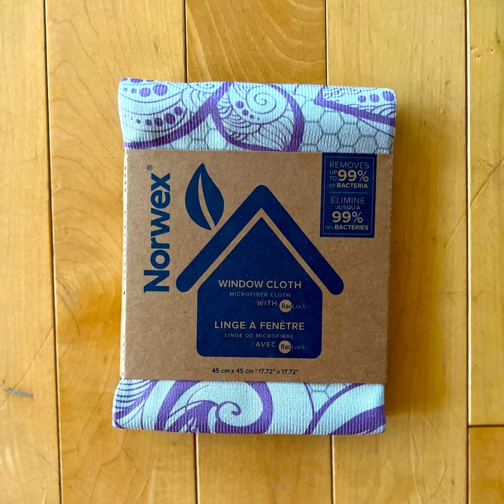 Brand New Norwex Limited Edition Window Cloth